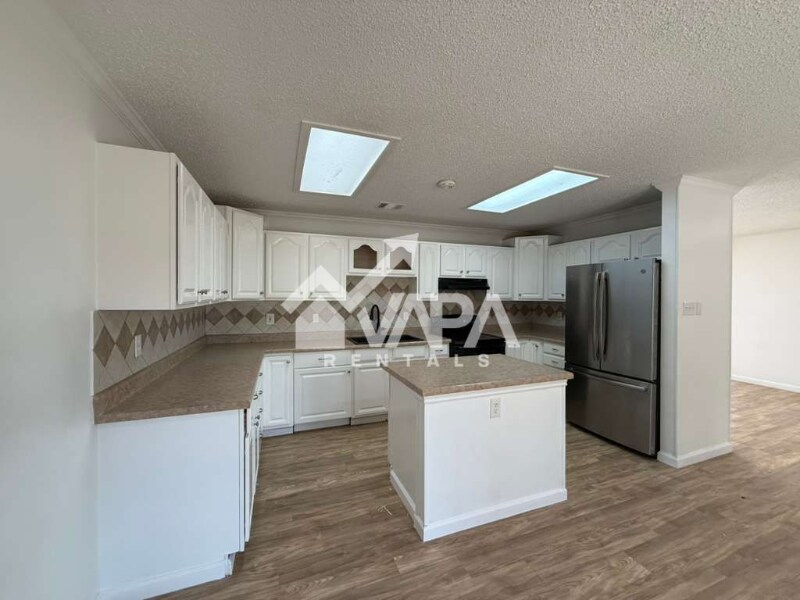 Building Photo - 7003 Beech Trail Dr
