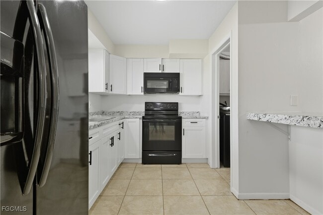 Building Photo - 4208 SE 19th Pl