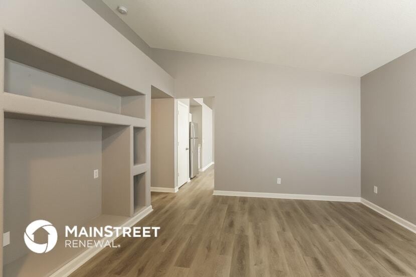 Building Photo - 8619 W College Dr