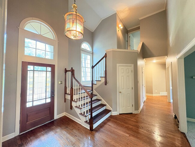Building Photo - 1850 Wood Oak Dr