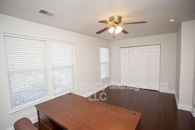 Building Photo - 130 Mount Vernon Ct