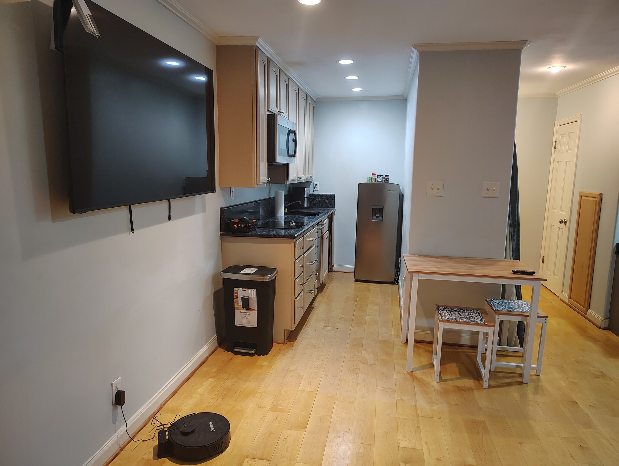 Building Photo - 100 Lorenz Rd