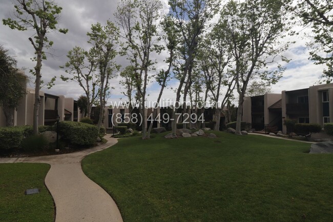 Building Photo - 1BR/1BA LA MESA w/ 2 Balconies near Lake M...