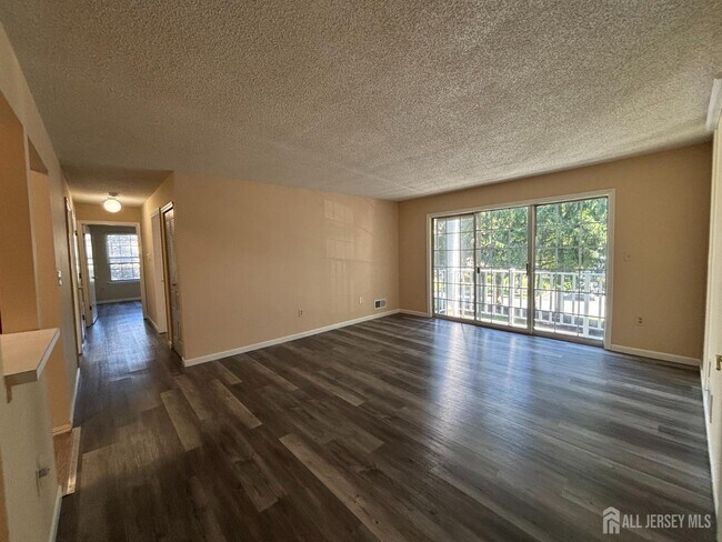 Building Photo - 279 Kempsey Dr