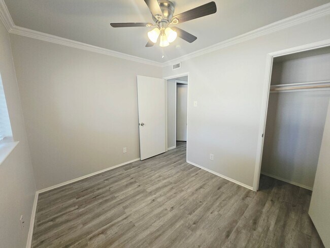Building Photo - Garland 3 Bedroom, 2 Bath, 1 Car Garage Property That Has Been Completely Remodeled