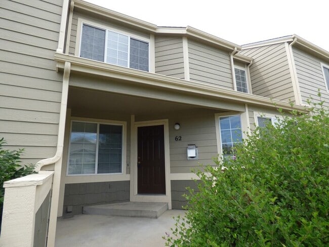 Primary Photo - Beautiful Townhome in South Ft Collins!