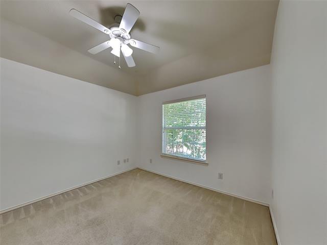 Building Photo - 2704 Buck Hill Dr