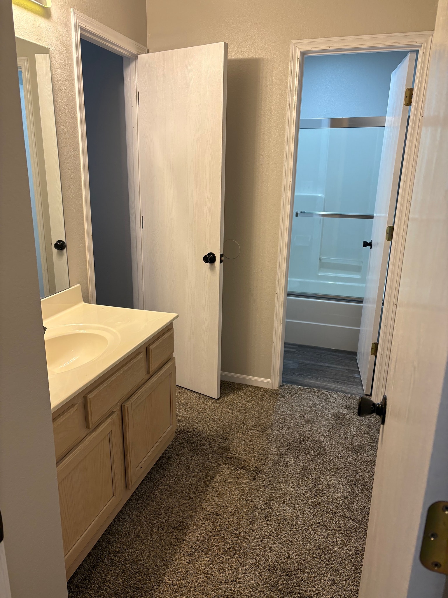 MasterBath - 1282 NW Phelps Ct