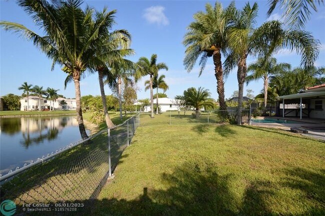 Building Photo - 8592 NW 7th St