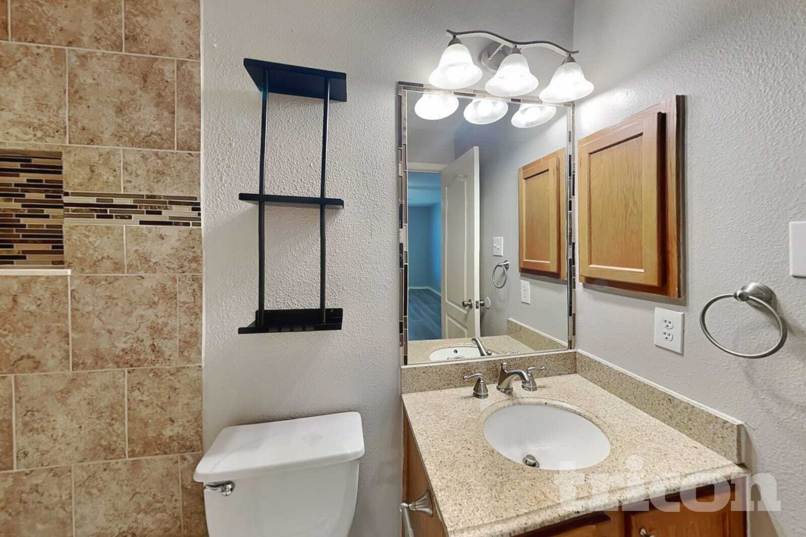 Building Photo - 9622 Discovery Rise