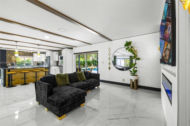 Building Photo - 10366 NW 15th St