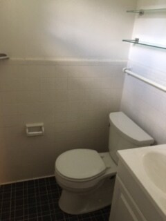 Building Photo - FANTASTIC 3 bed/1.5 bath House in West Meade