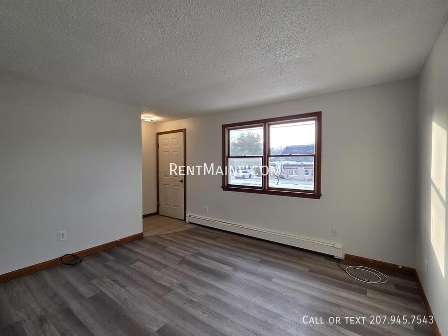 Building Photo - 2 Hartley St