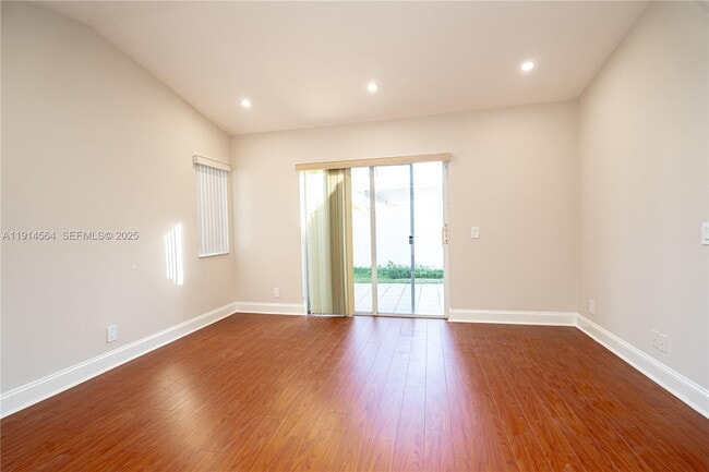 Building Photo - 1592 Salerno Cir