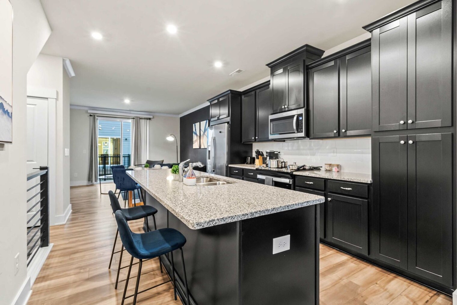 Building Photo - 3019 Jolene Ct