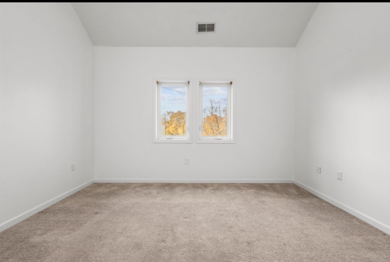 Building Photo - 2660 North Ave