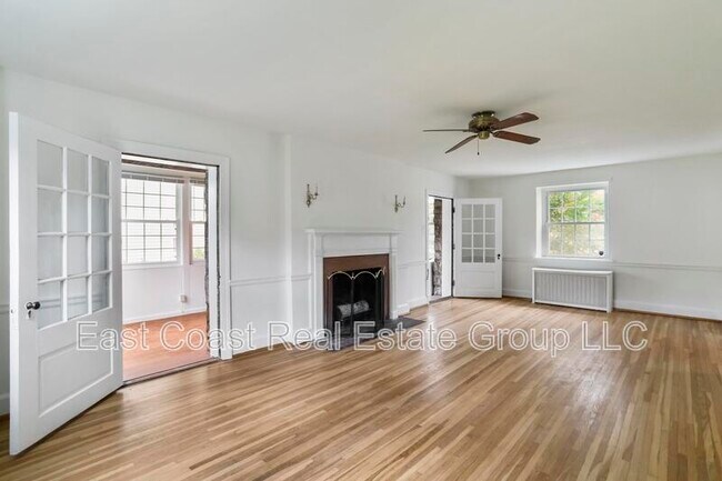 Building Photo - 720 Northern Ave