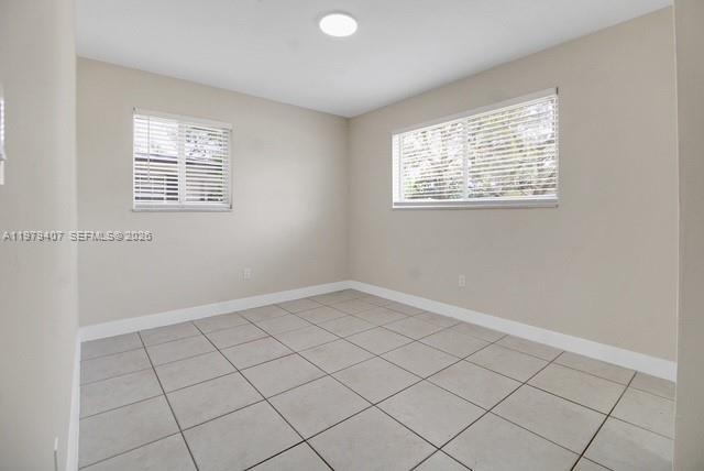 Building Photo - 7325 SW 98th Ct