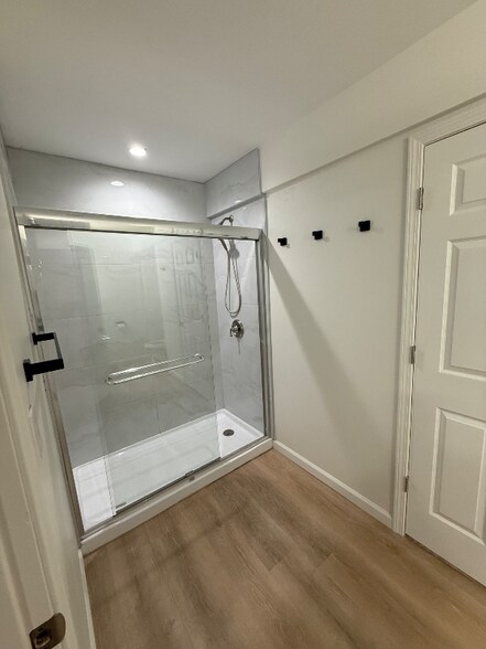 Building Photo - 34 Cross St