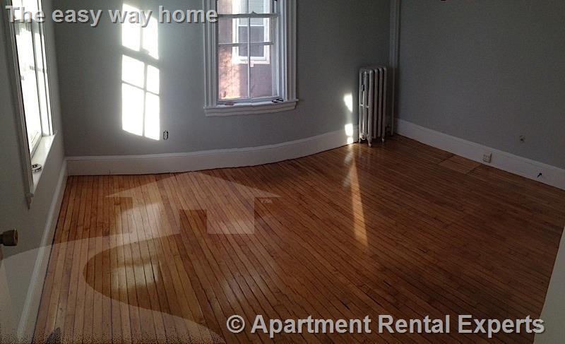 Building Photo - 38 Cherry St