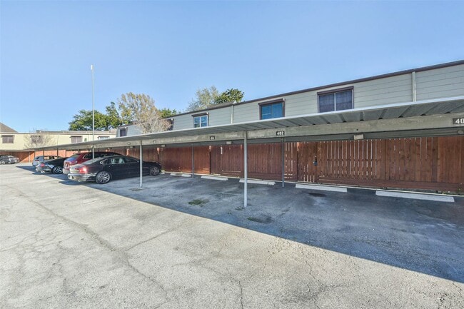 Building Photo - 11525 Burdine St