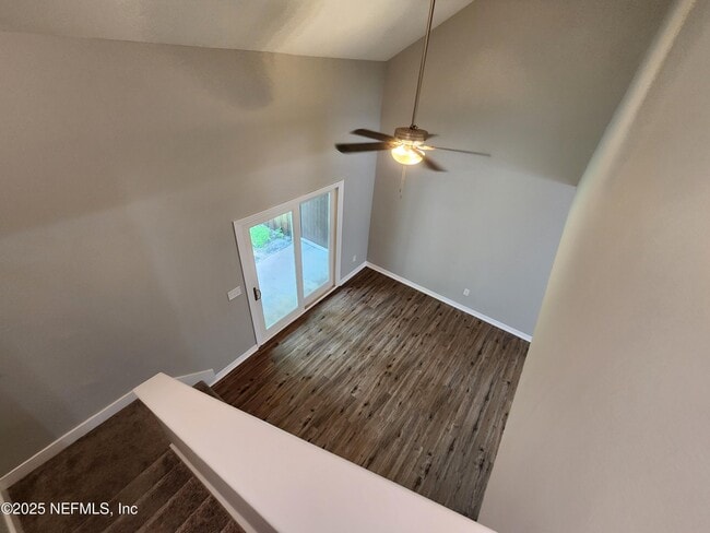 Building Photo - 7605 Melissa Ct N