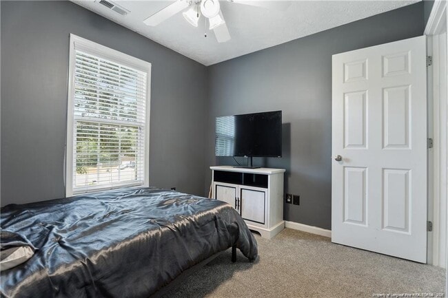 Building Photo - 717 Lenoir Dr