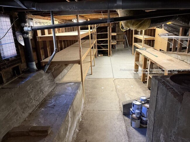 Building Photo - 2951 Madera Ave