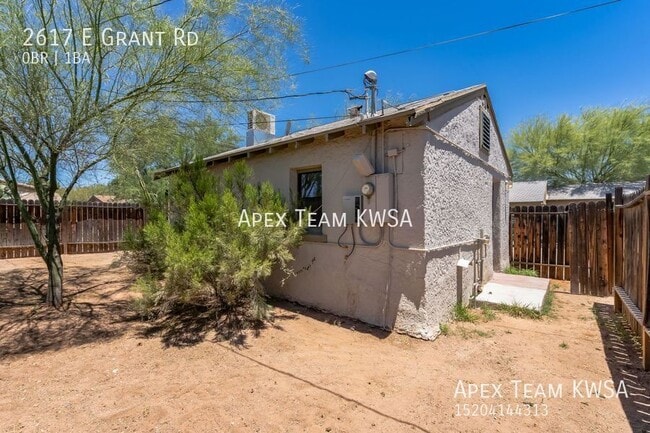 Building Photo - 2617 E Grant Rd