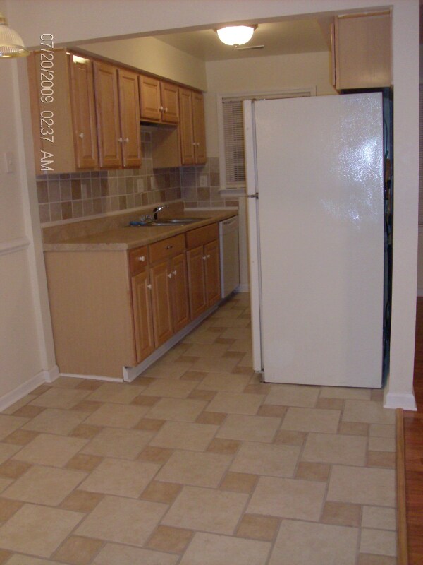 Building Photo - 5559 Lynbrook Landing