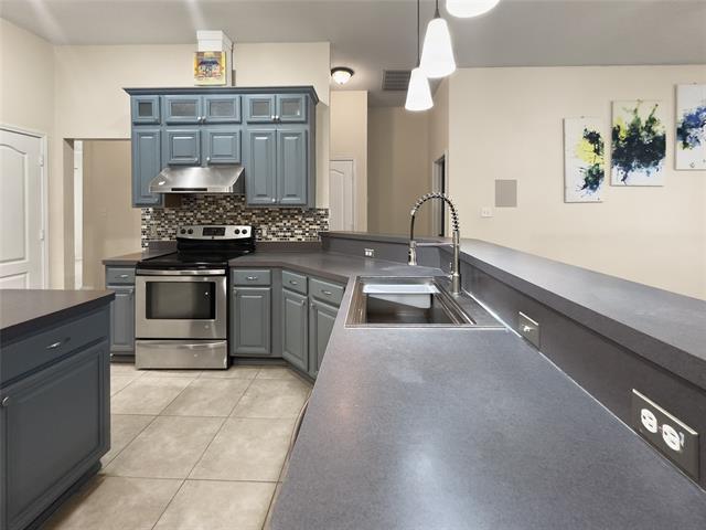 Building Photo - 1523 Wolf Creek Dr