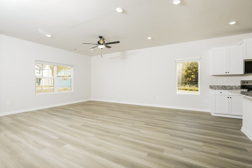 Building Photo - 118 Neuse Holw Ct