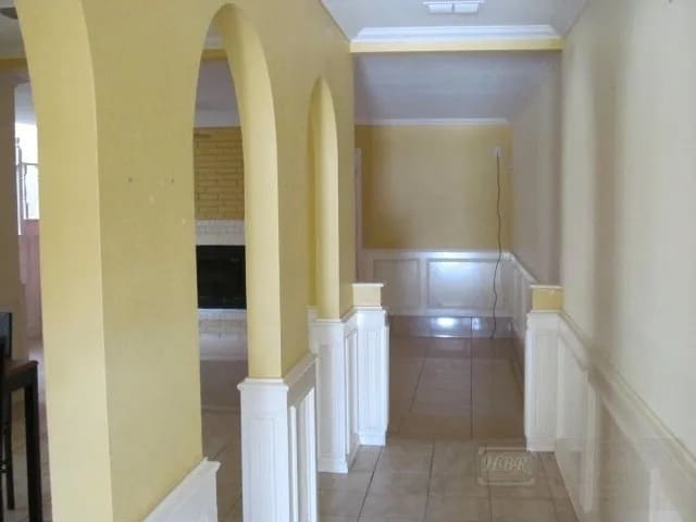 Building Photo - 1806 Bobcat Ln