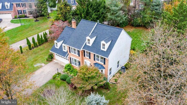 Building Photo - 3871 Woodville Ln