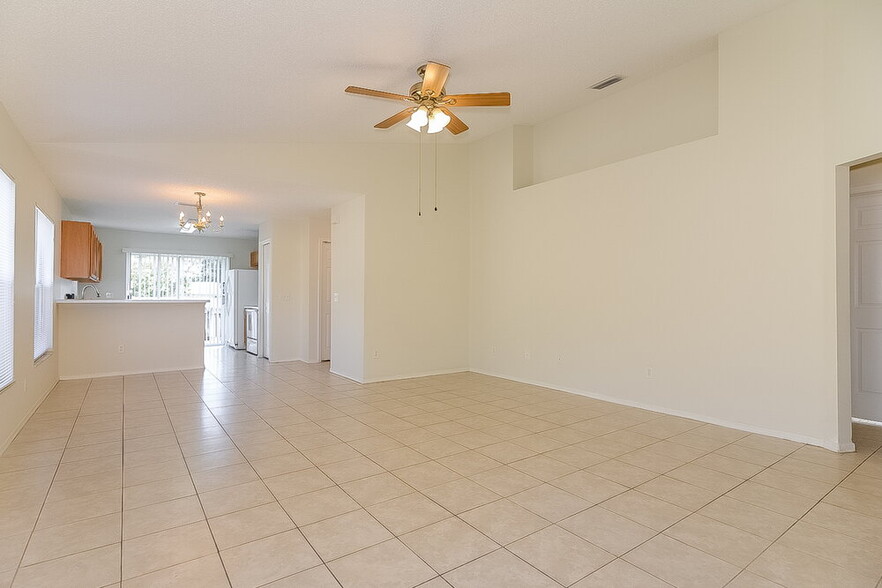 Building Photo - 9837 Morris Glen Way