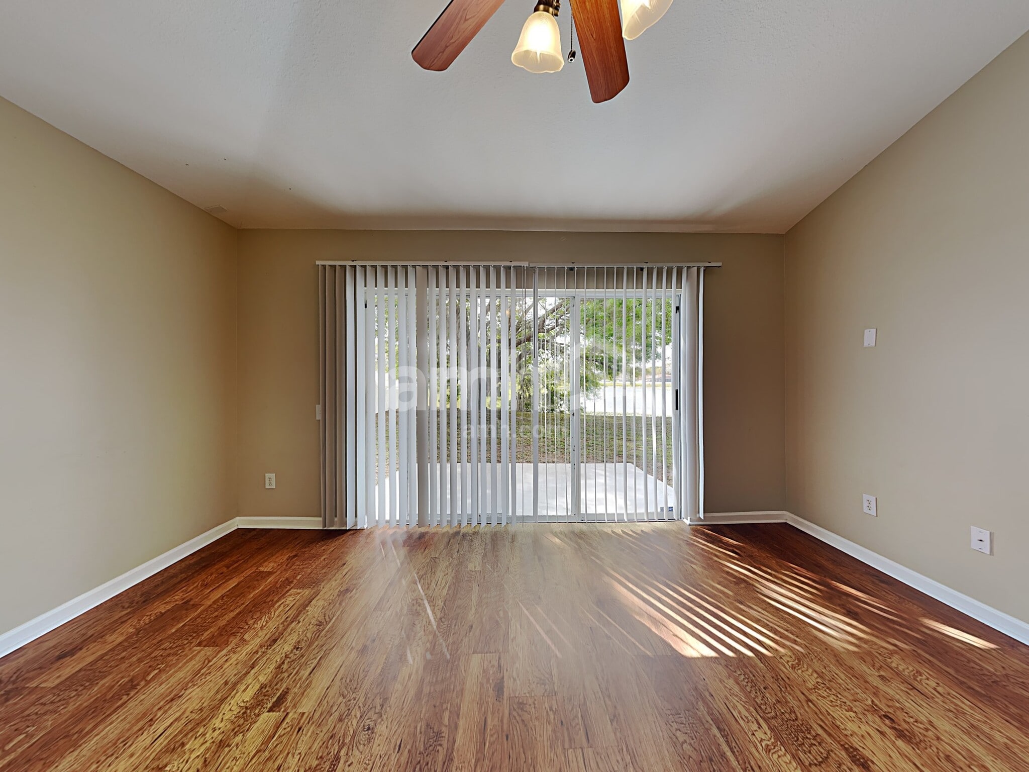 Building Photo - 10319 Soaring Eagle Dr