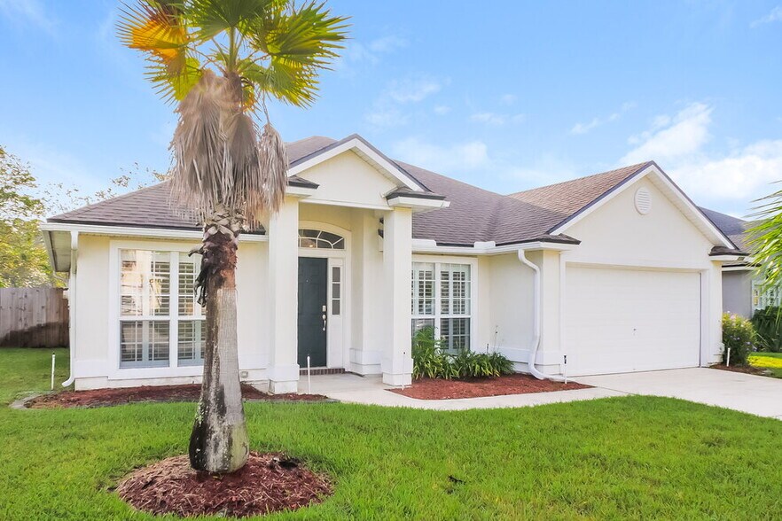 Building Photo - 2158 S Cranbrook Ave