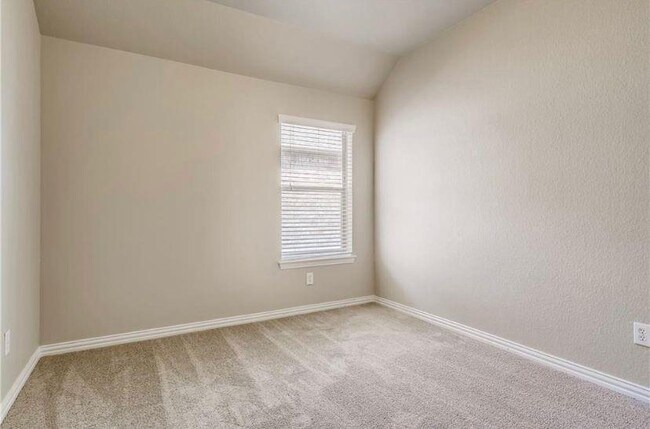 Building Photo - 108 Wallin Farms Dr