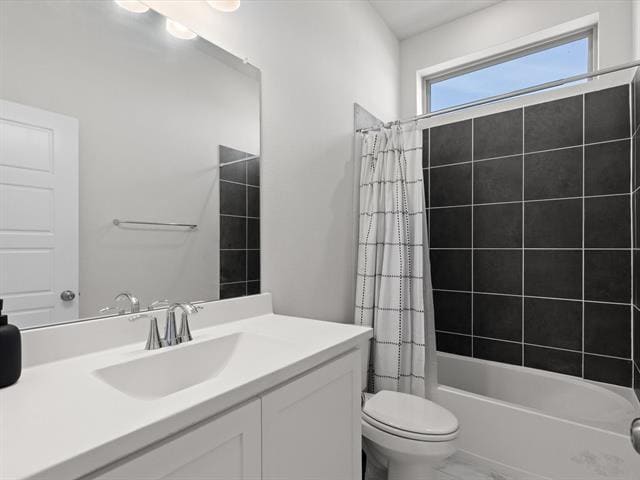 Building Photo - 2156 Domingo Dr