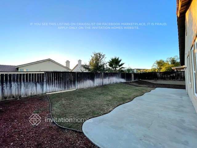 Building Photo - 27623 Mangrove St