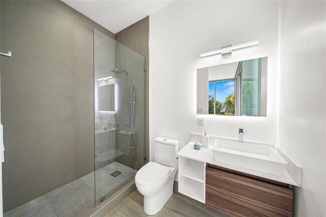 Building Photo - 17250 SW 52nd Ct