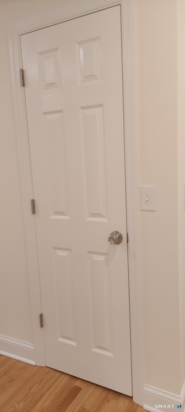 Building Photo - 67 Osborne Ave