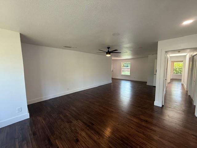 Building Photo - 3137 Rotan Ln