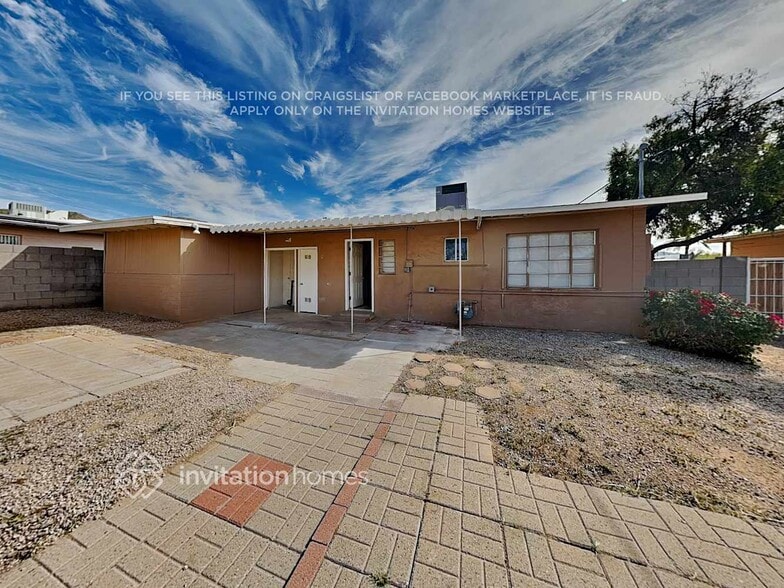 Building Photo - 9444 N 4th Ave