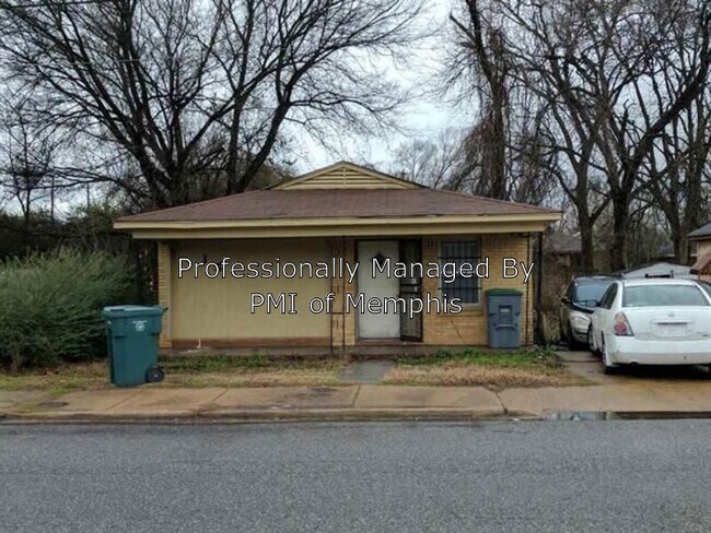 Primary Photo - 1579 Warford St