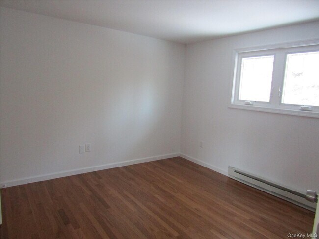 Building Photo - 1803 Parr Lake Dr