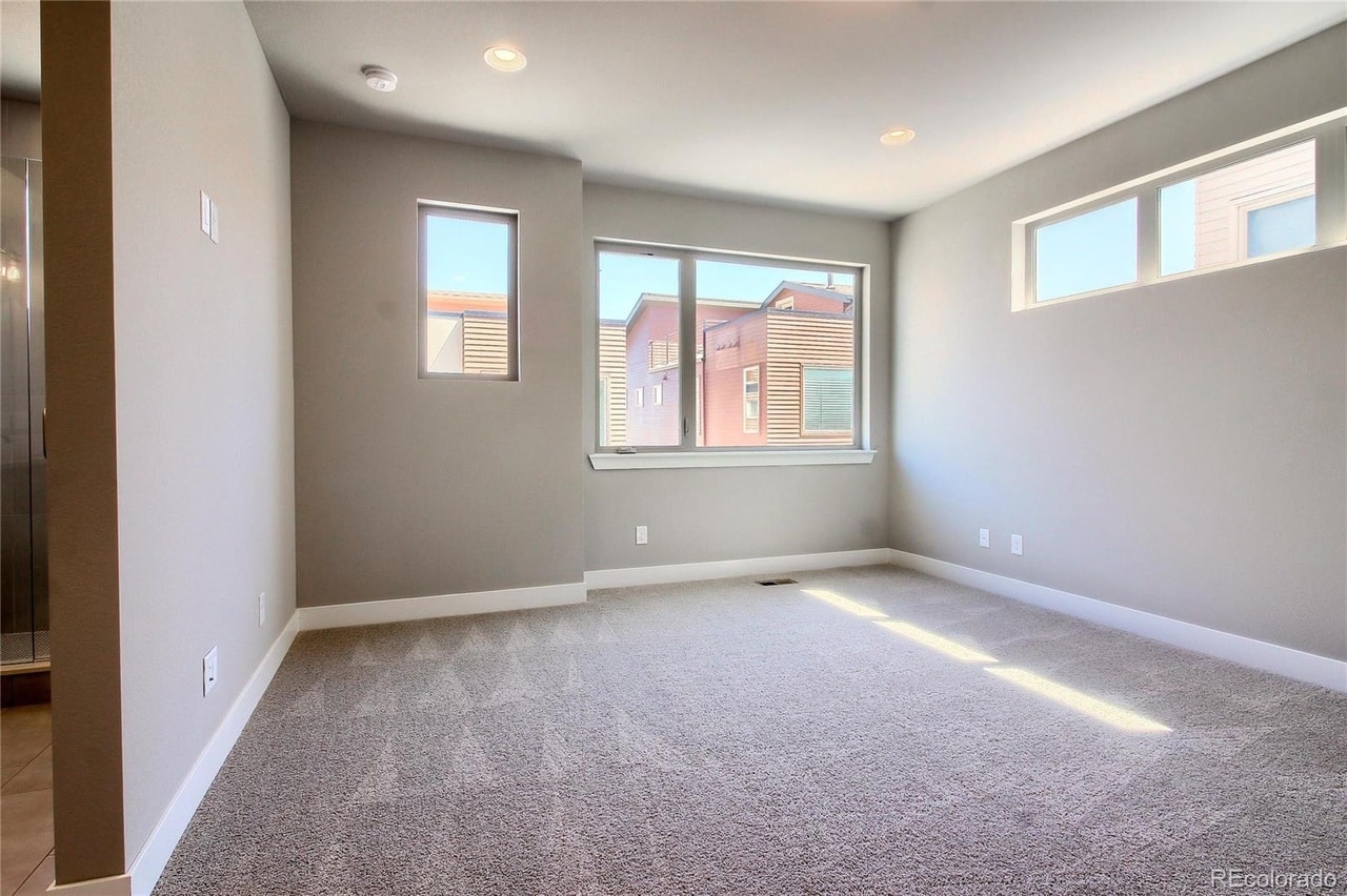 Building Photo - 5041 Vrain St