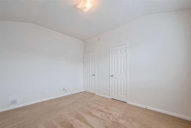 Building Photo - 5635 Eagle Sky Blvd