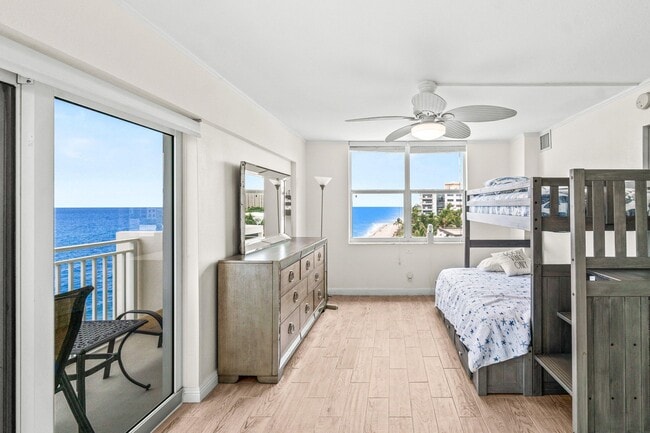 Building Photo - 4511 S Ocean Blvd