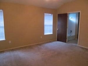 Building Photo - 3101 99th St